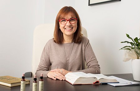 Coral Caballero Naturópata en consulta